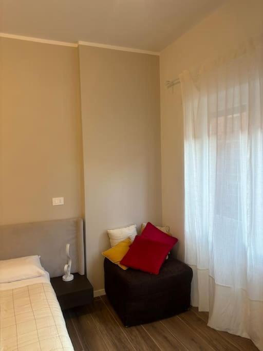 My Rhome Apart 1 * Rom