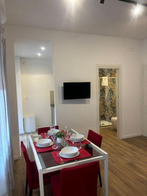 My Rhome Apart 1